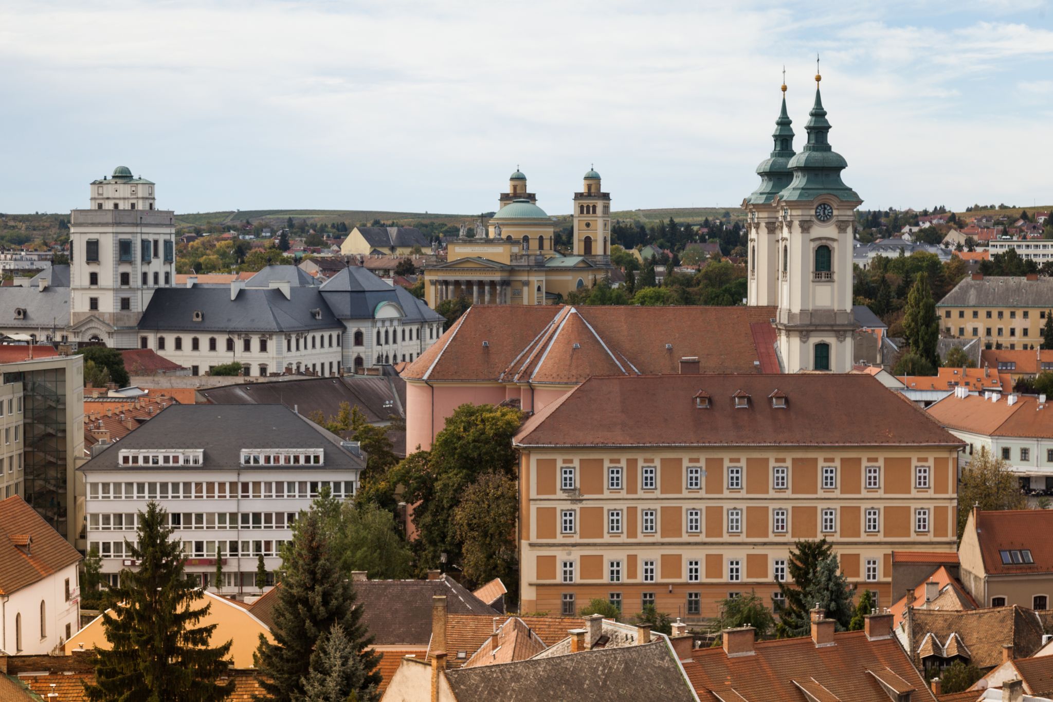 photo of view of Eger is best known for its castle, thermal baths, baroque buildings, the northernmost Ottoman minaret, dishes and red wines
