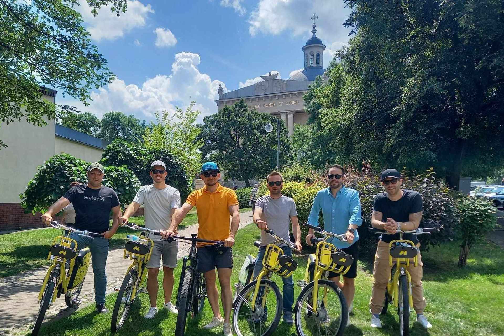 Katowice and Nikiszowiec: bicycle tour with guide