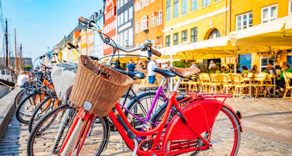 Copenhagen old town, Nyhavn harbour.