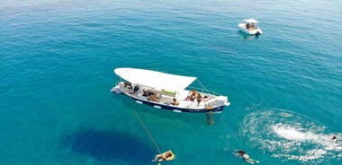 Sunset excursion by boat along the coast of Cefalù