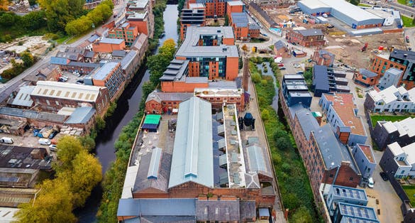 Photo of aerial view of the Kelham Island Museum is an industrial museum on Alma Street, alongside the River Don, in the centre of Sheffield, England.
