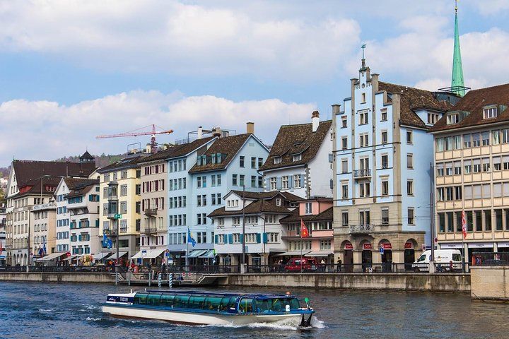 3 in 1: Zurich Walking Tour - Cruise on the Lake - Cable Car Ride to Felsenegg