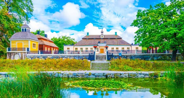 Photo of a mansion in the Skansen open air museum in Stockholm.