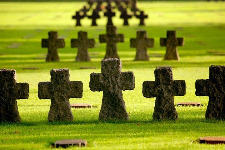 Normandy American & British DDay Beaches Halfday Tour from Bayeux