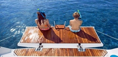 Sailing experience along the coast of Cabo de Gata in Almería