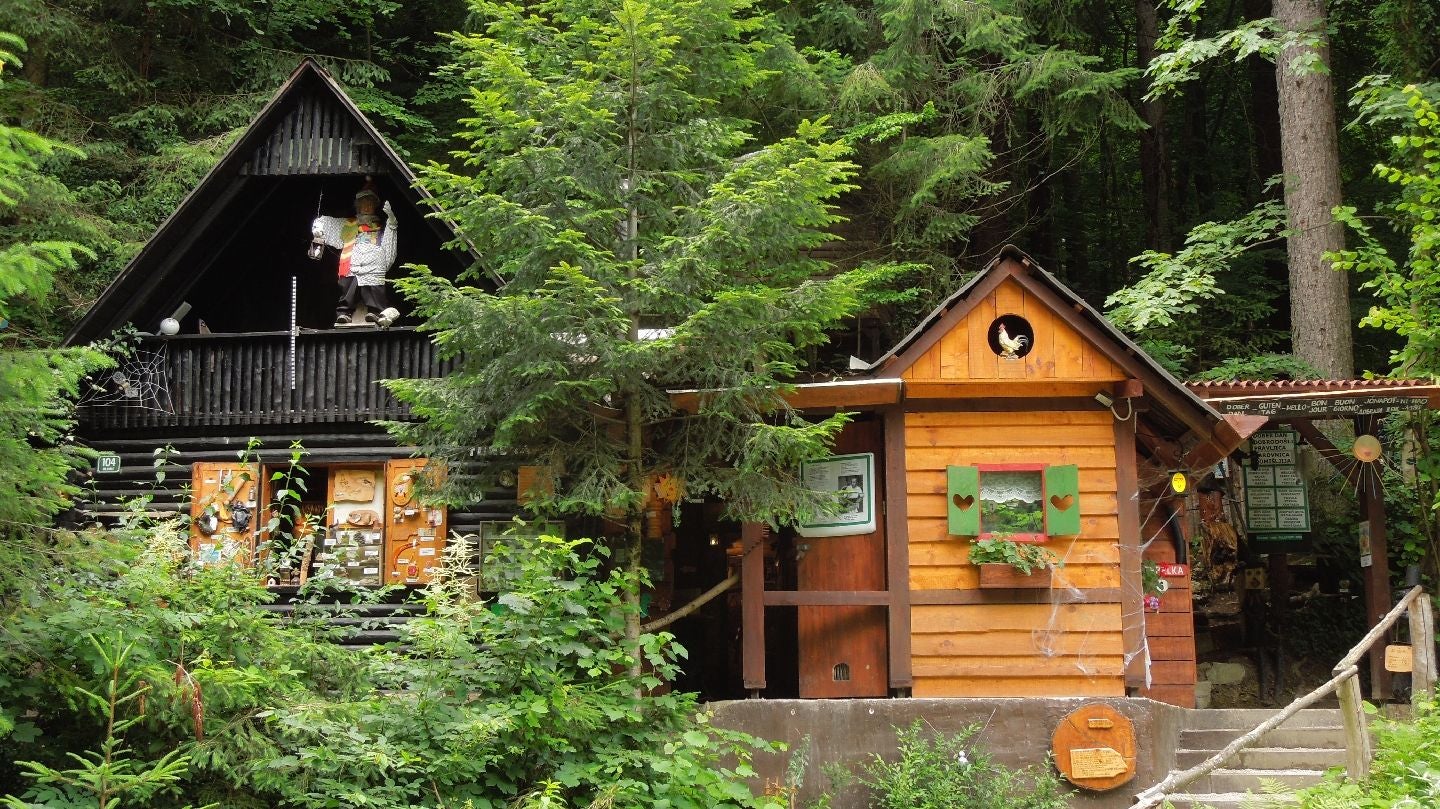 Koča pri čarovnici - Dežela pravljic in domišljije, Podčetrtek, Slovenia