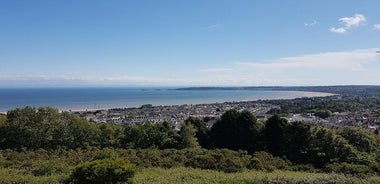 El Tour del Valle del Bardo Errante o el Tour de la Bahía de Swansea. 