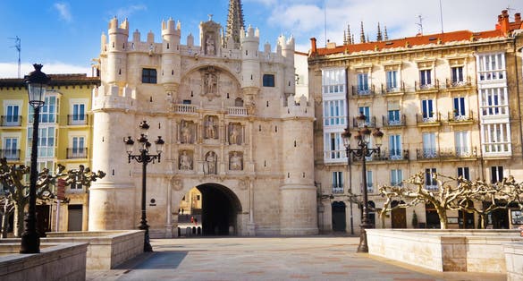 Arch of Saint Mary,Leon