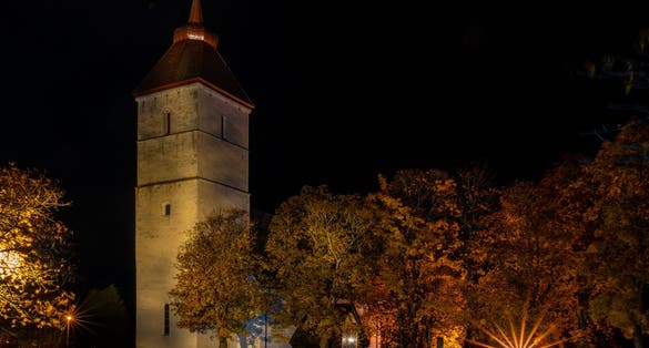 Værenes church on a late autumn evening.