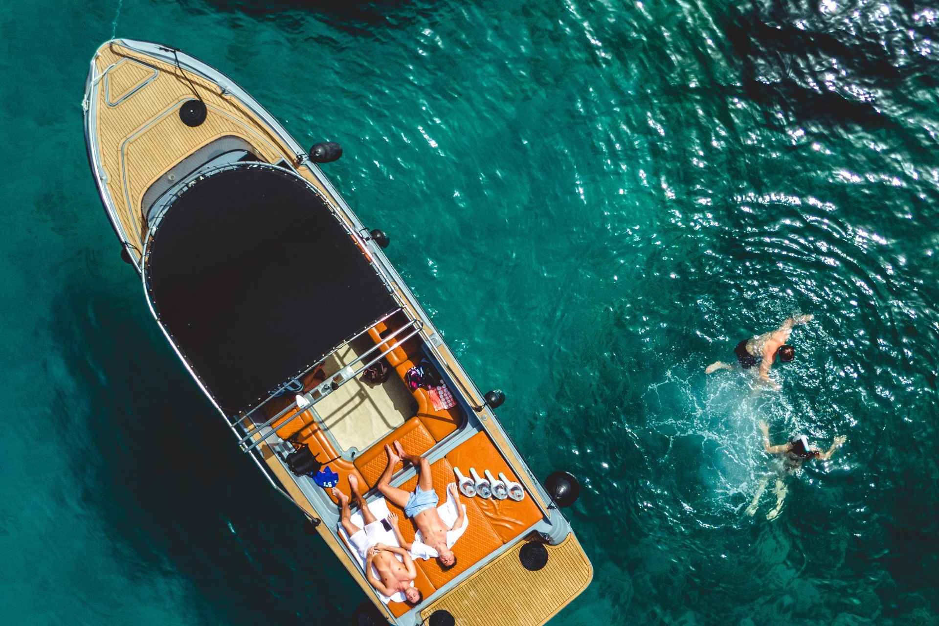 Zadar: 3 Islands Luxury Boat Tour with Aperol Spritz