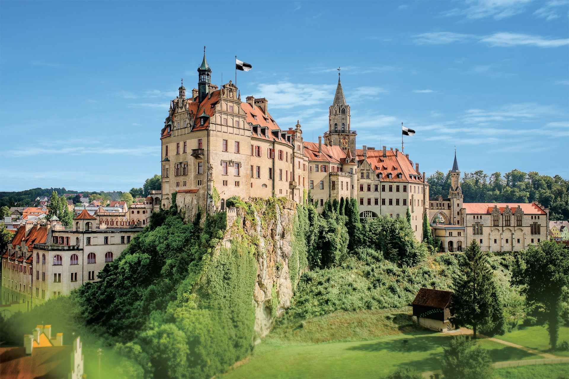 Sigmaringen: Hohenzollern Castle Admission & Audio Guide