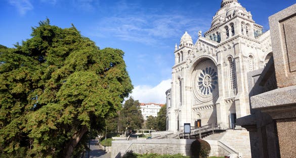 photo of Santa Luzia basilic in Viana do Castelo (north Portugal) .