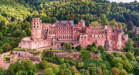 photo of view of The castle (castle ruin) in Heidelberg, Baden Wuerttemberg, Germany, travel destinations, European touristic sightseeing
