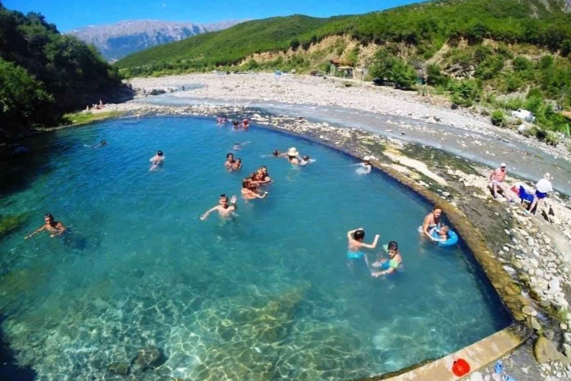 Canyon Exploration and River Hiking of Langarica Canyon