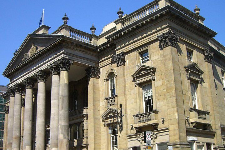 Hello Newcastle! Private Walking Tour 