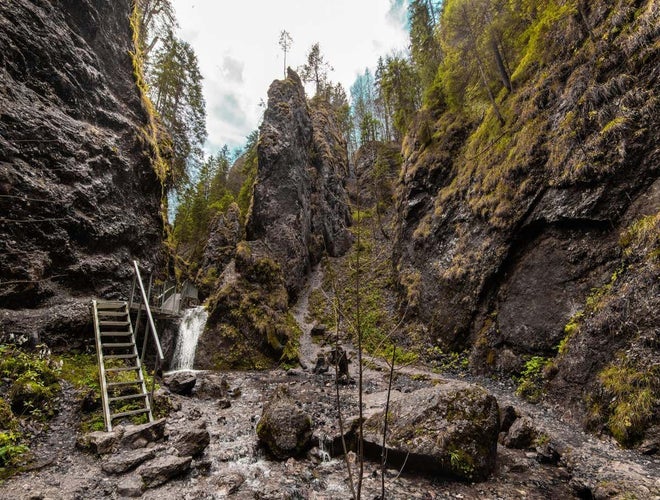 Jánošíkové diery 1.jpg