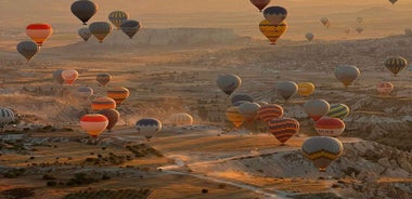 Cappadocia: Göreme Sunrise Hot Air Balloon Flight