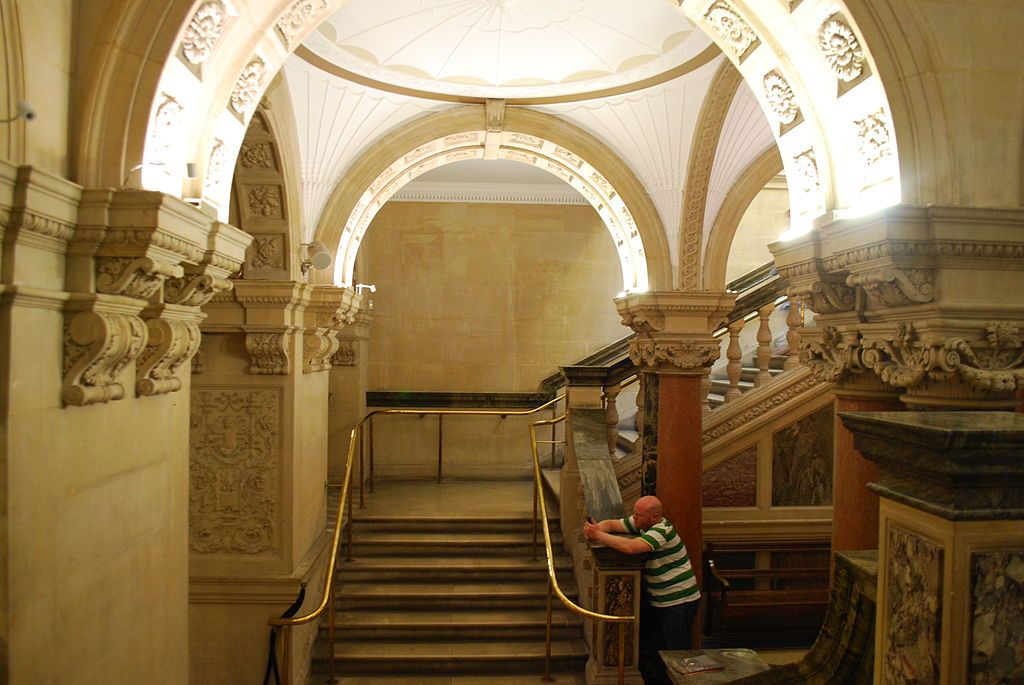photo of view of Stairway between the museum's two floors Dublin, Irland.