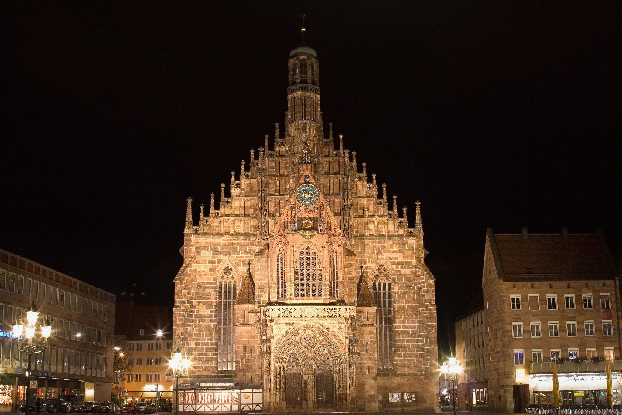 Frauenkirche Nürnberg night view