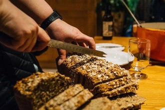 Bread, Beer & Bia: Irish Cooking Class & Dinner in Dublin