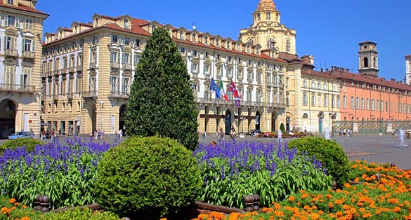 PHOTO OF Piazza Castello, Torino, Italy .