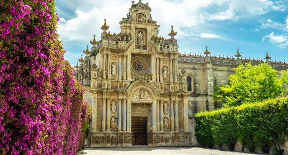 Photo of Atrium of the Cartuja de Santa María de la Defensa in Jerez de la Frontera.