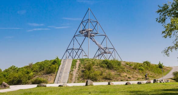 photo of view of Park on top of the hill at the tetraheron of Bottrop, Germany