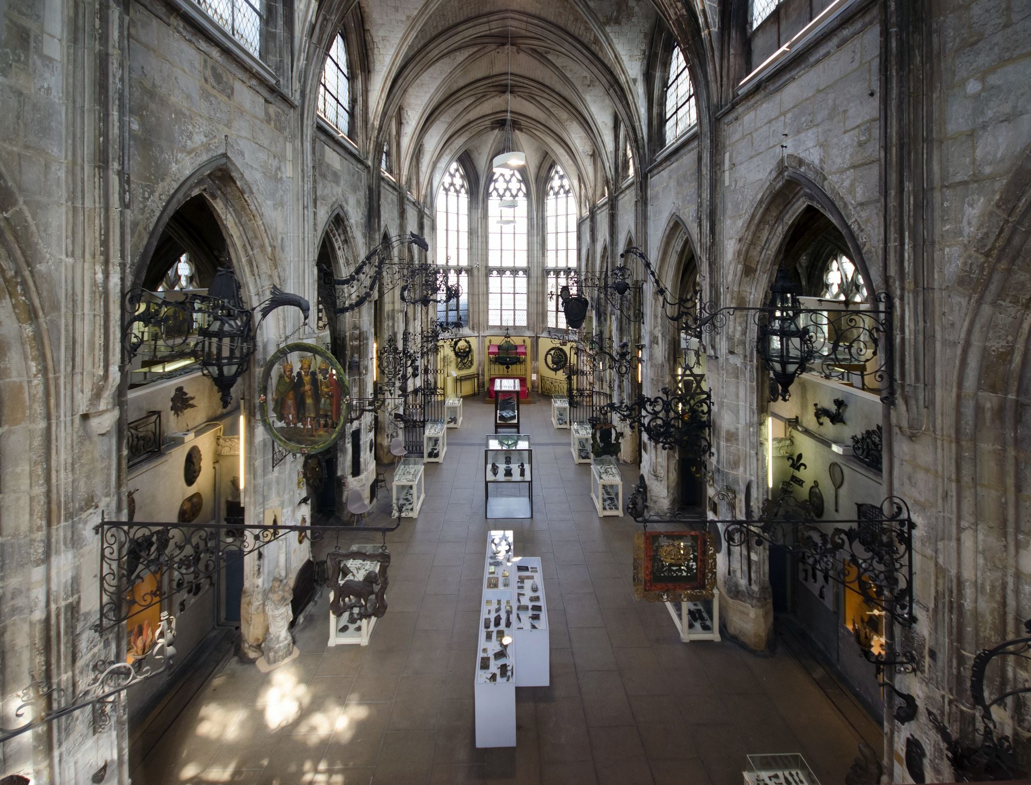 The interior of the museum.