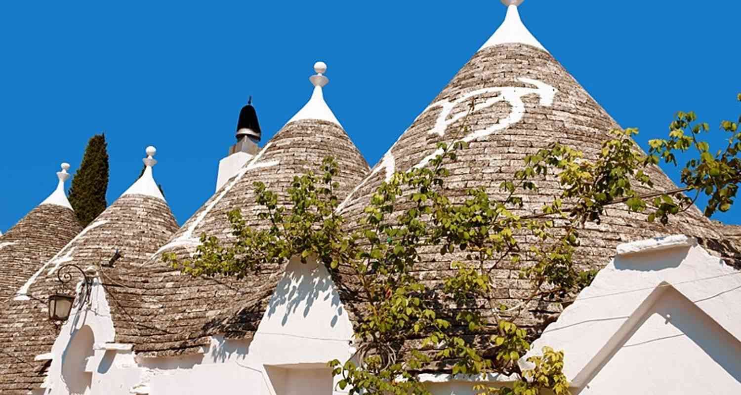 Walking in Puglia & Matera