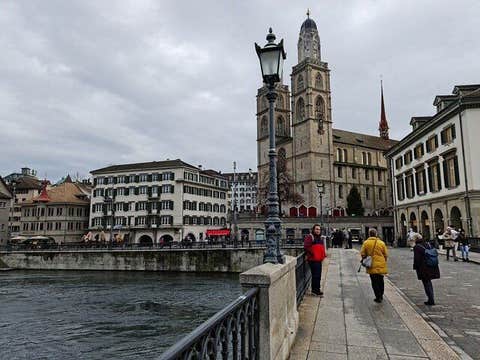 Discover Zürich's Legacy In App Audio Tour