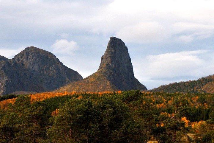 Hamaroyskaftet, Guided Climb in Northern Norway