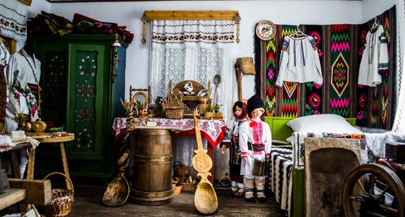 Traditional romanian room with a lot of folklor motifs in Suceava county.