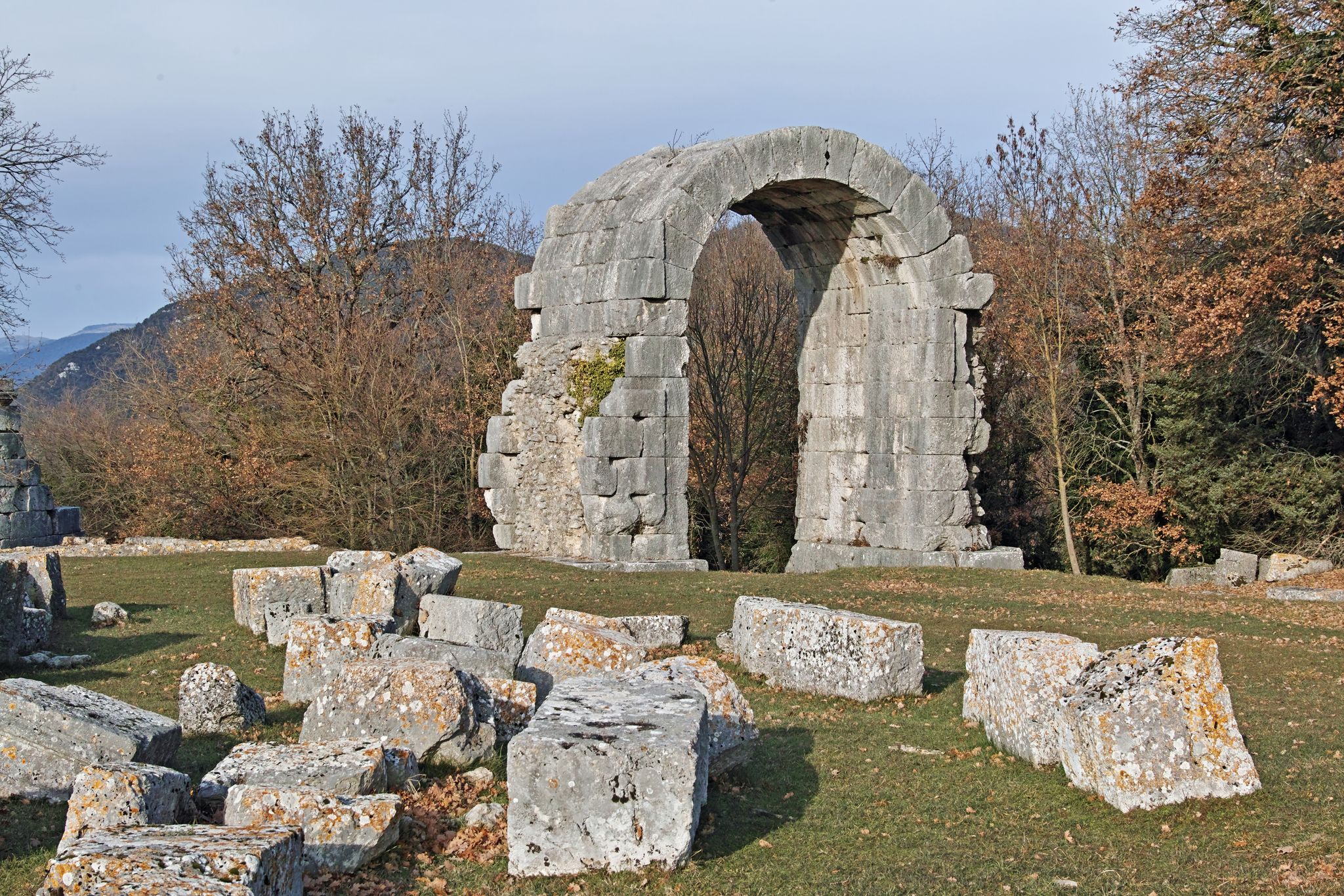 archaeological site of carsulae, arch of st. damiano, terni, umbria, italy.