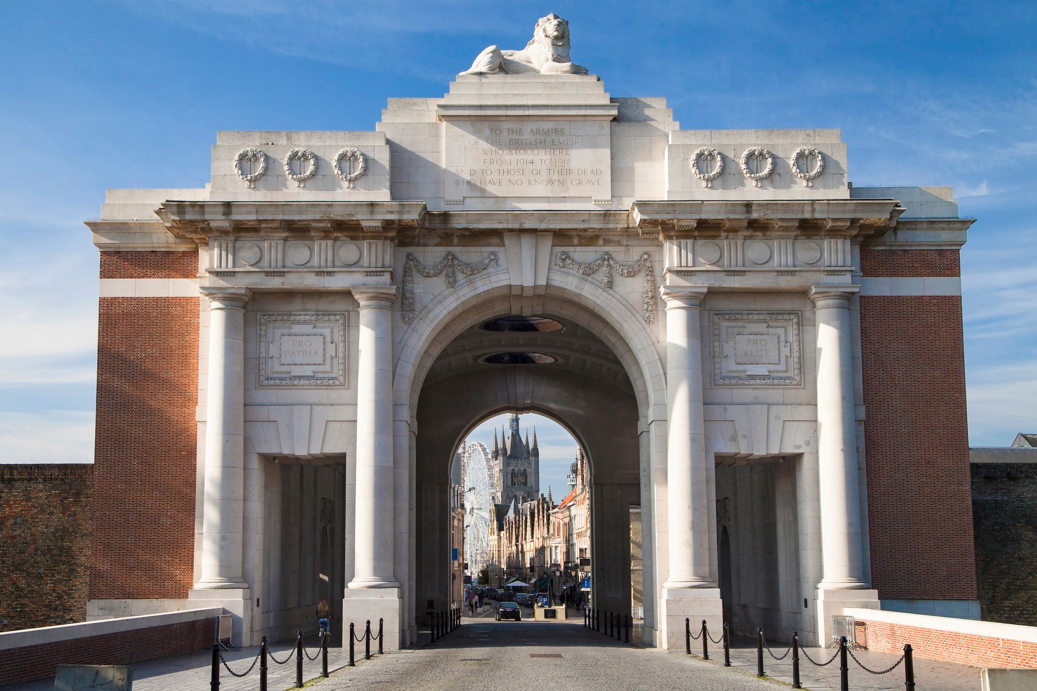 Menin Gate Memorial to the Missing in Ypres, West Flanders, Belgium.