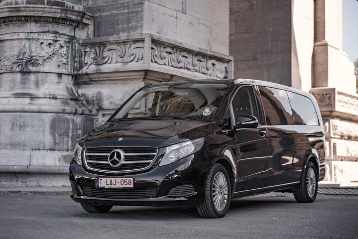 Private transfer from BRU Airport to Brussels city with Mercedes V class 7 pax