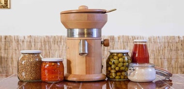 Private market tour and cooking class with lunch or dinner in Rimini