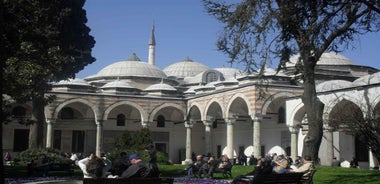 Istanbul: Half-Day Tour with Topkapi Palace