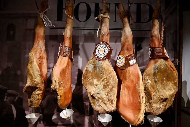 Haarlem Private Food Walking Tour with 8 Tastings