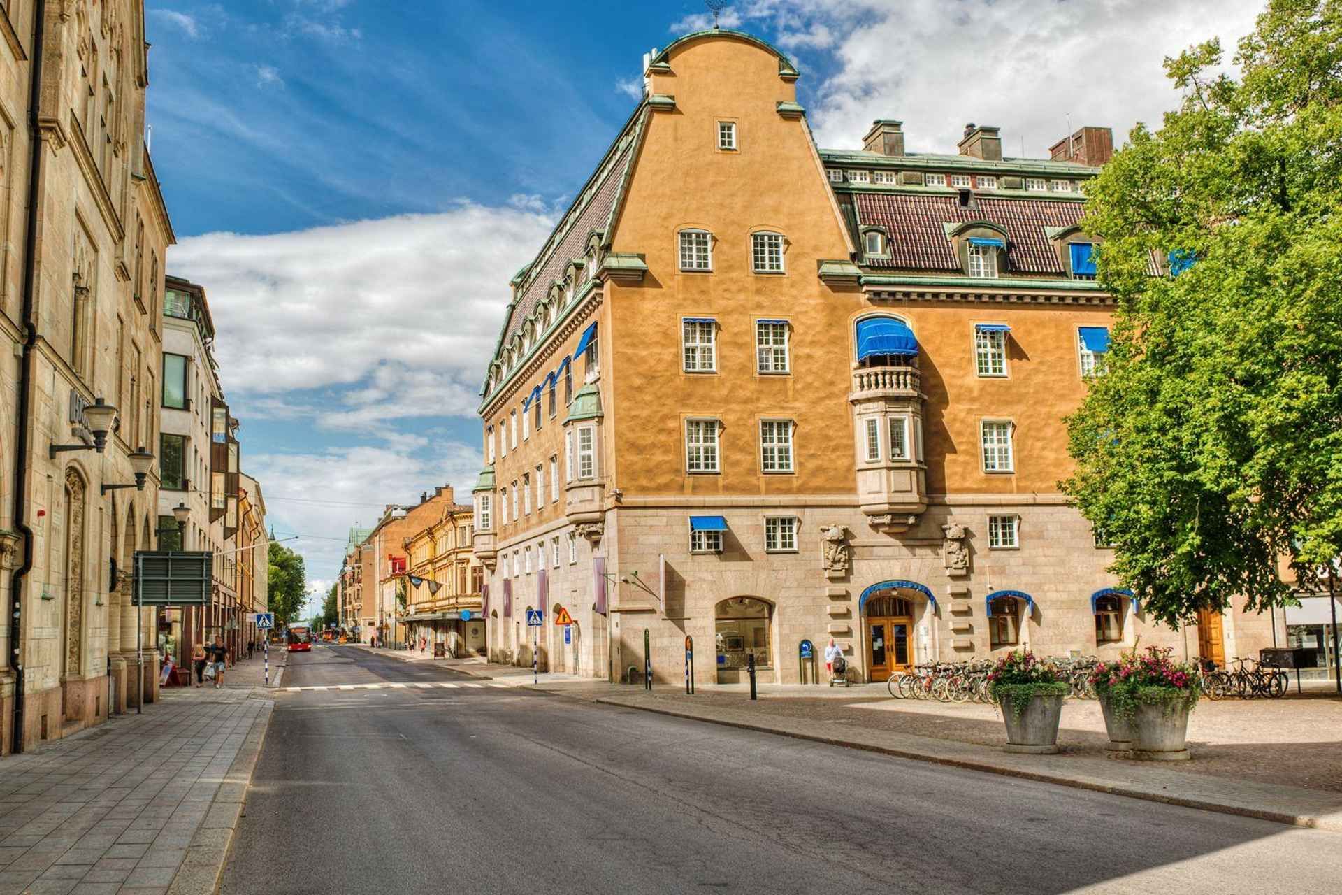 Best of Linköping: Private Walking Tour with a Local
