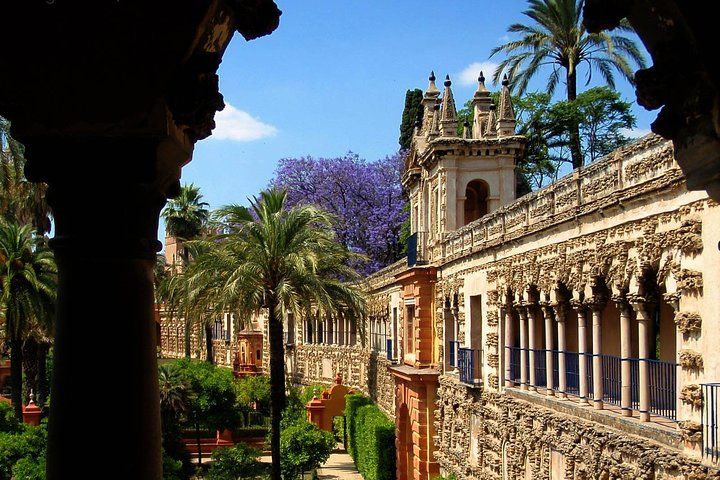 Alcazar and Seville Cathedral Tour with Skip-the-Line Tickets in Seville, Spain