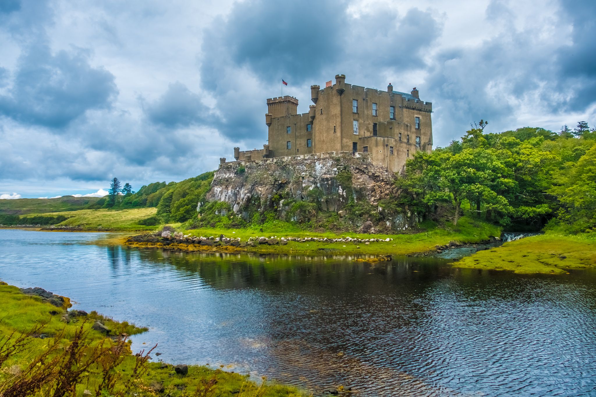 Dunvegan Castle travel guide