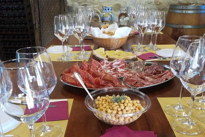 Private visit to the Brugnoni winery with tasting of 4 wines