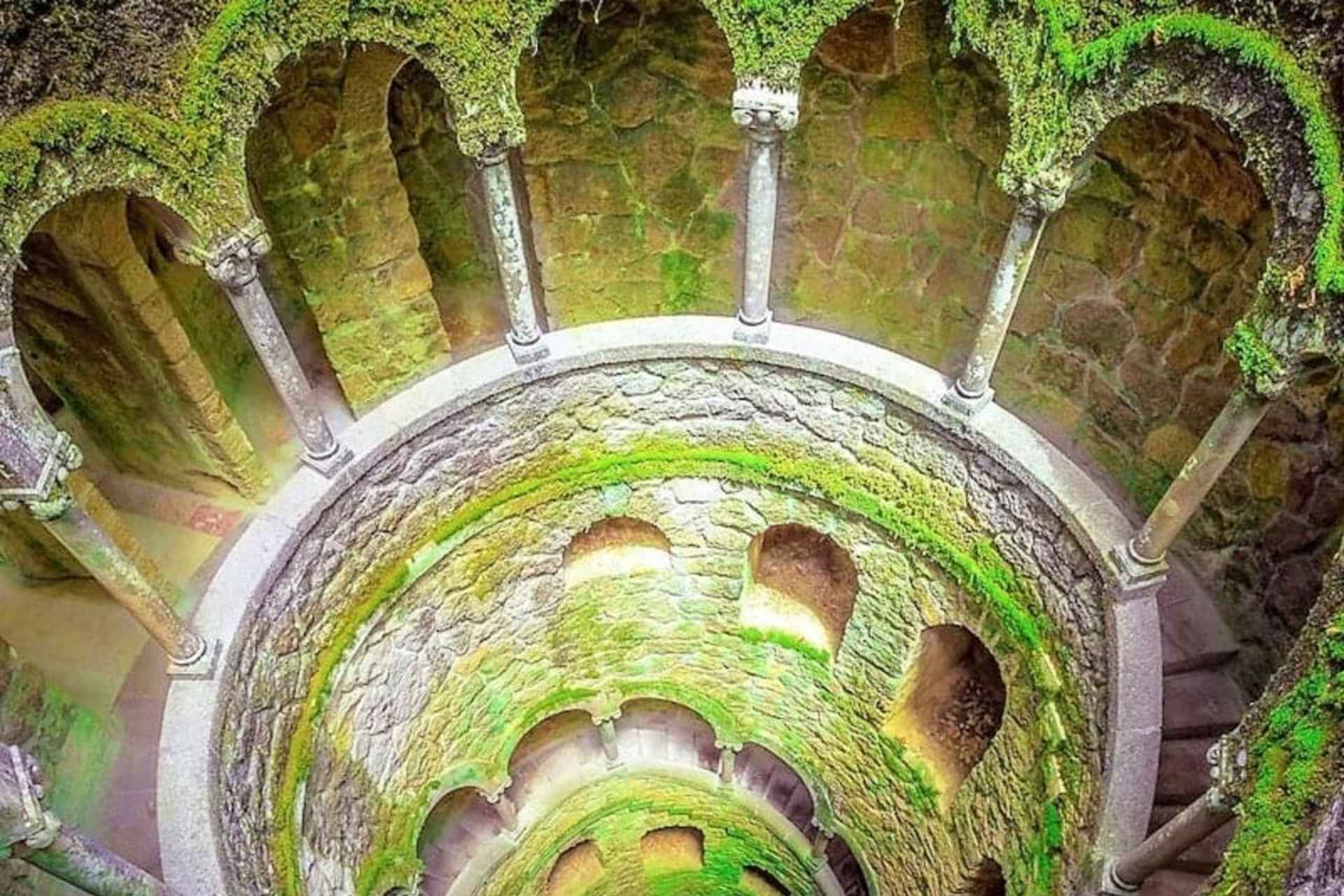 Quinta da Regaleira Skip-the-Ticket-Line Entry & Audioguide