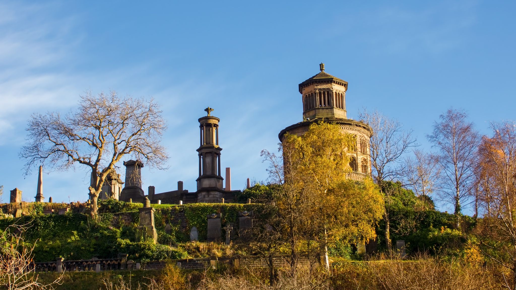 Photo of The Glasgow Necropolis. A victorian garden cemetery adjacent to Glasgow Cathedral.