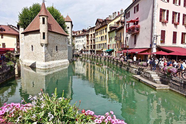 Annecy - Venice of the Alps - Tour from Geneva