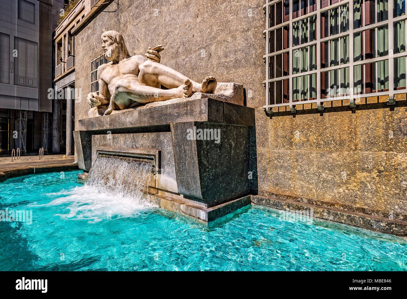 photo of Piazza Cln .