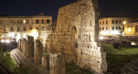 Ancient Greek APOLLO'S TEMPLE . Syracuse (Siracusa, Sarausa)-- historic city in Sicily, Italy.