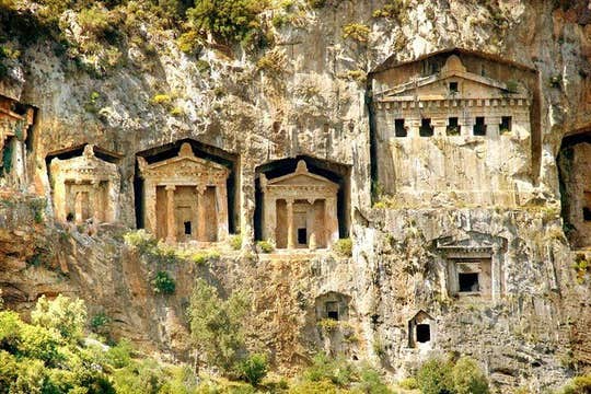 Explore Dalyan, King Tombs, Mud Bath and Turtle Beach from Fethiye