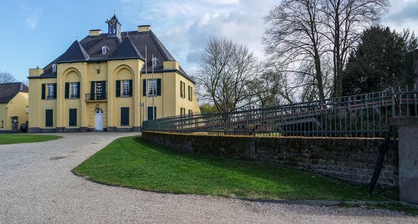 Photo of Castle Linn, Krefeld, Germany.
