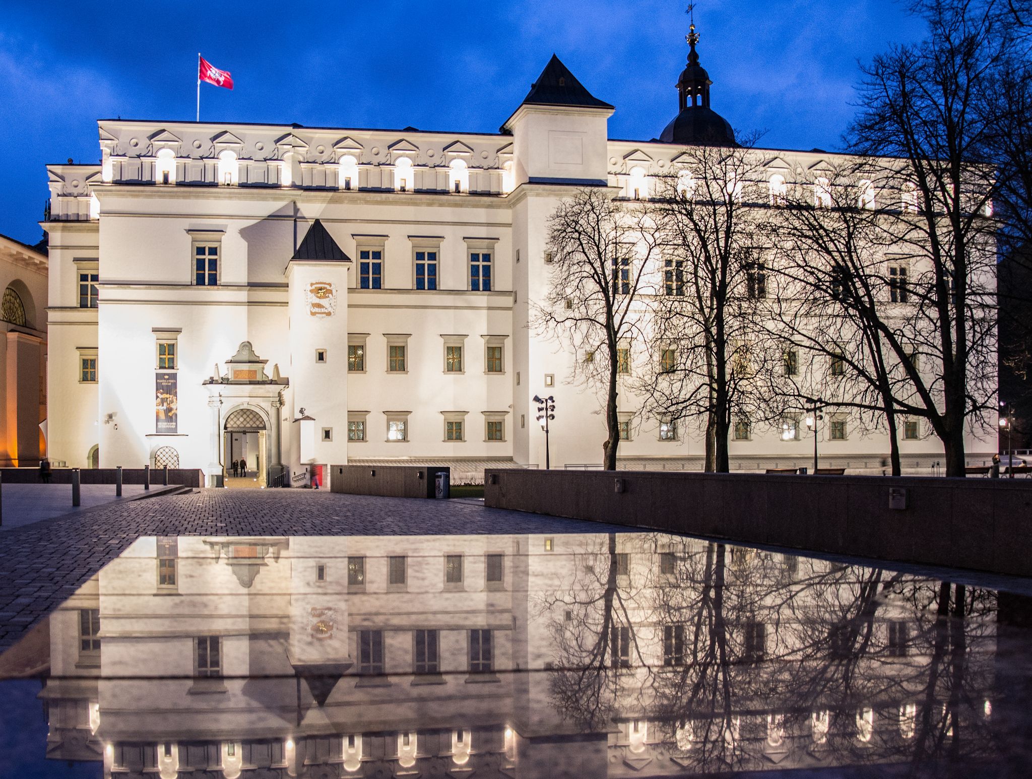 photo of the palace of the grand dukes of Lithuania.